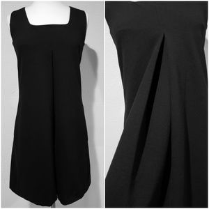 Abaete split front classic black dress, 2